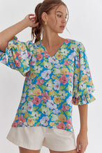 Load image into Gallery viewer, The Way I Do Floral Blouse