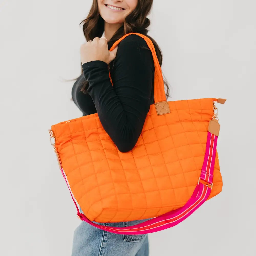 Pretty Simple Day Dreamer Quilted Tote Bag in Orange