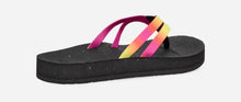 Load image into Gallery viewer, Teva Women&#39;s ReFlip Strappy Gradiate Sandal Aura Rose Violet