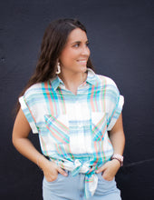 Load image into Gallery viewer, Kavu Women&#39;s Belfair Top